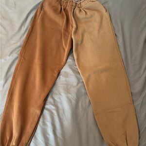 Women’s Two Toned Sweatpants